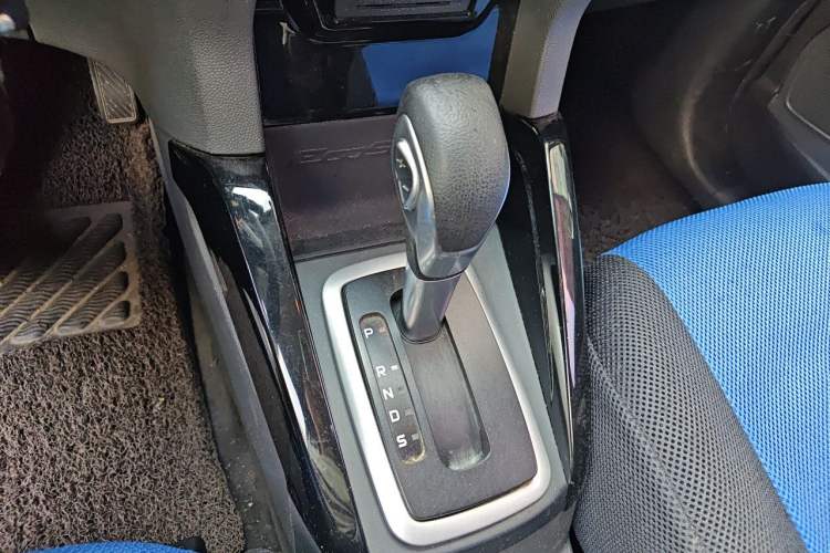 Used Ford EcoSport 2013 1.5L Automatic Fashion Model Gear Lever