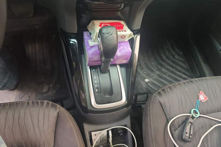 Used Ford EcoSport 2013 1.5L Automatic Prestige Model Gear Lever