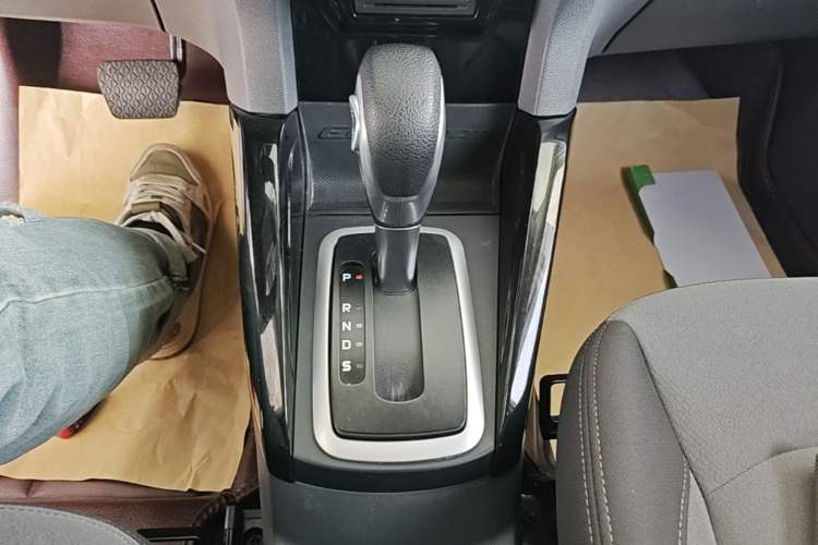 Used Ford EcoSport 2013 1.5L Automatic Fashion Model Gear Lever