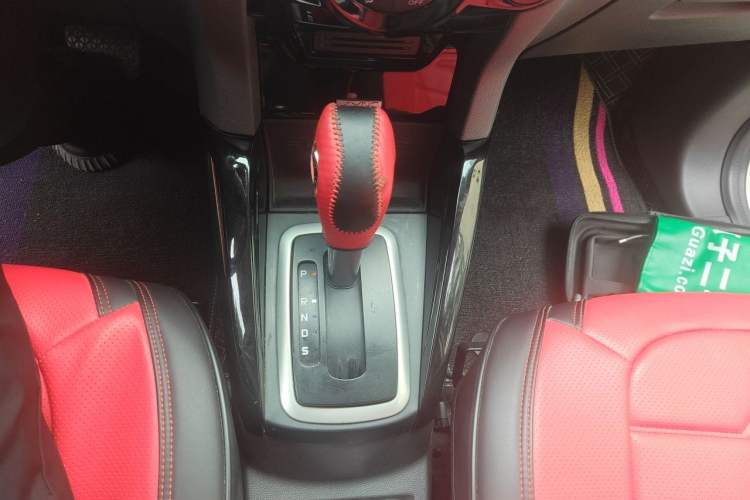 Used Ford EcoSport 2013 1.5L Automatic Prestige Model Gear Lever