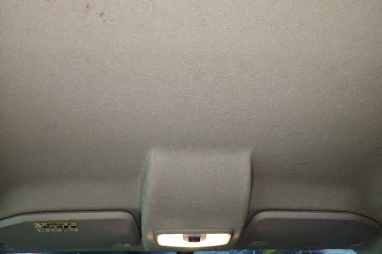 Used Ford EcoSport 2013 1.5L Automatic Fashion Model Headliner