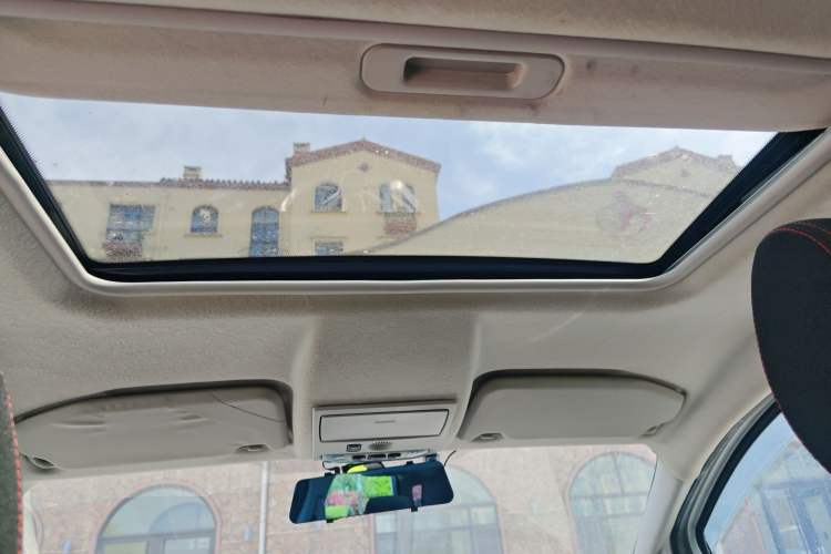 Used Ford EcoSport 2013 1.0L GTDi Manual Luxury Model Headliner