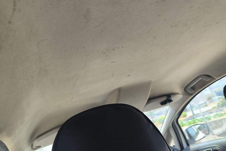 Used Ford EcoSport 2013 1.5L Automatic Fashion Model Headliner