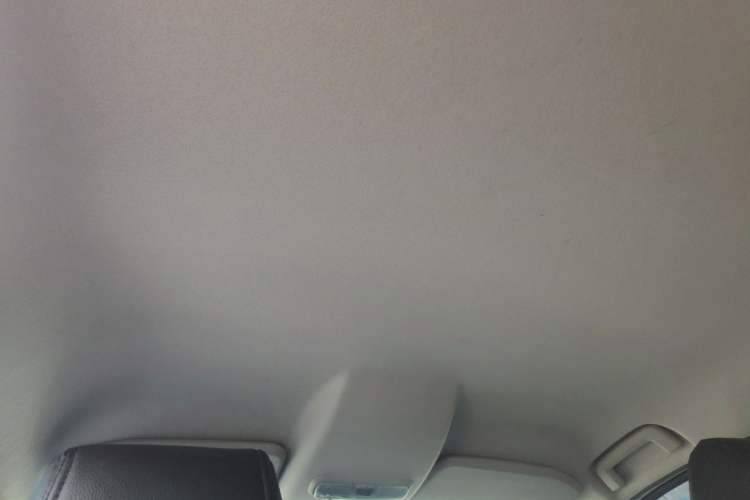 Used Ford EcoSport 2013 1.5L Automatic Fashion Model Headliner
