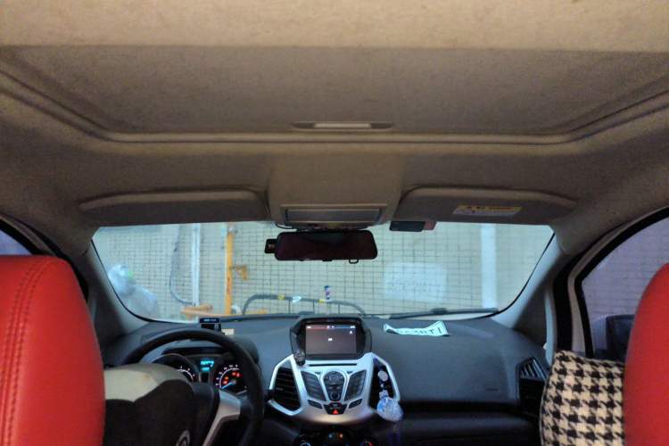 Used Ford EcoSport 2013 1.5L Manual Luxury Model Headliner