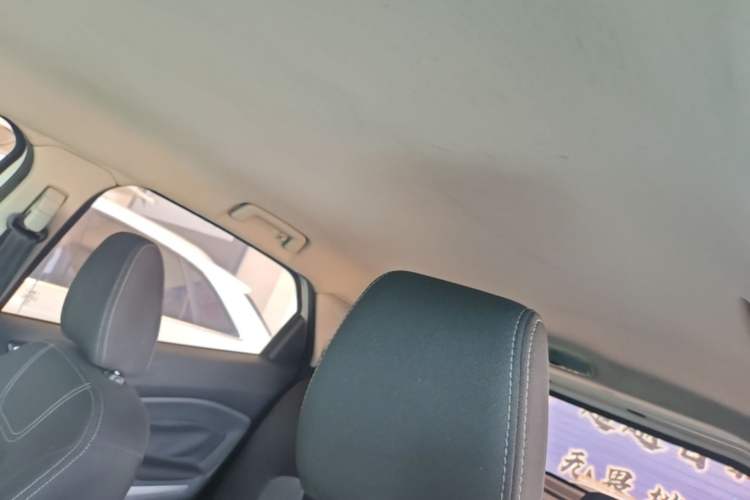 Used Ford EcoSport 2013 1.5L Automatic Fashion Model Headliner