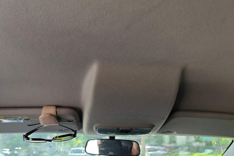 Used Ford EcoSport 2013 1.5L Manual Comfort Model Headliner