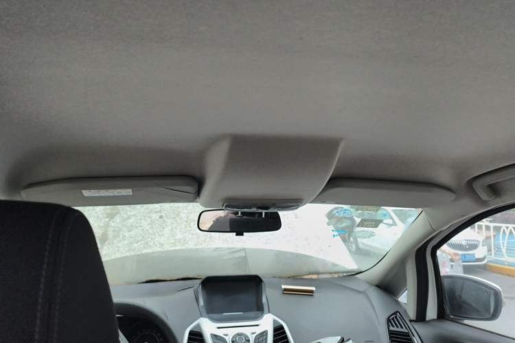 Used Ford EcoSport 2013 1.5L Automatic Fashion Model Headliner