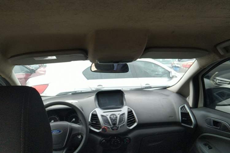 Used Ford EcoSport 2013 1.5L Manual Comfort Model Headliner
