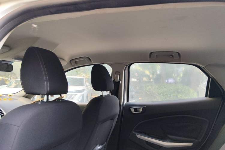 Used Ford EcoSport 2013 1.5L Automatic Fashion Model Headliner