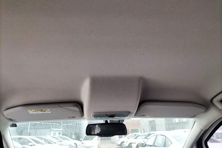 Used Ford EcoSport 2013 1.5L Automatic Fashion Model Headliner