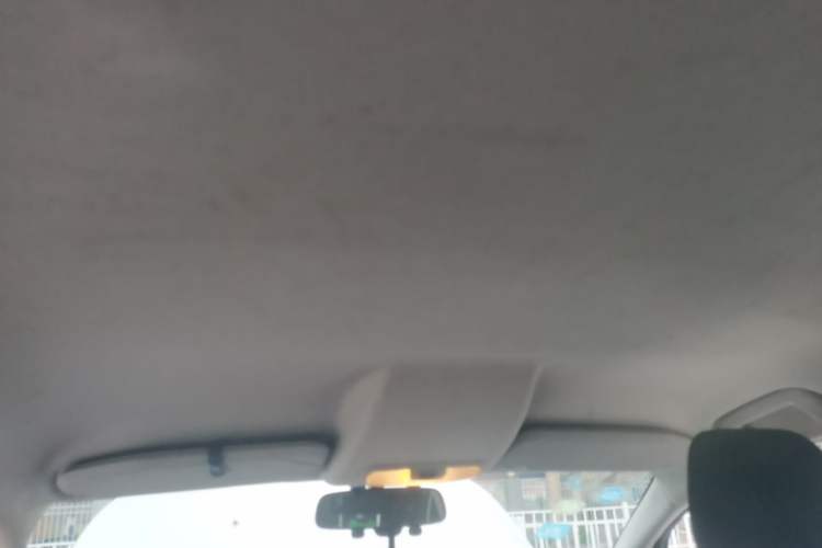 Used Ford EcoSport 2013 1.5L Manual Comfort Model Headliner