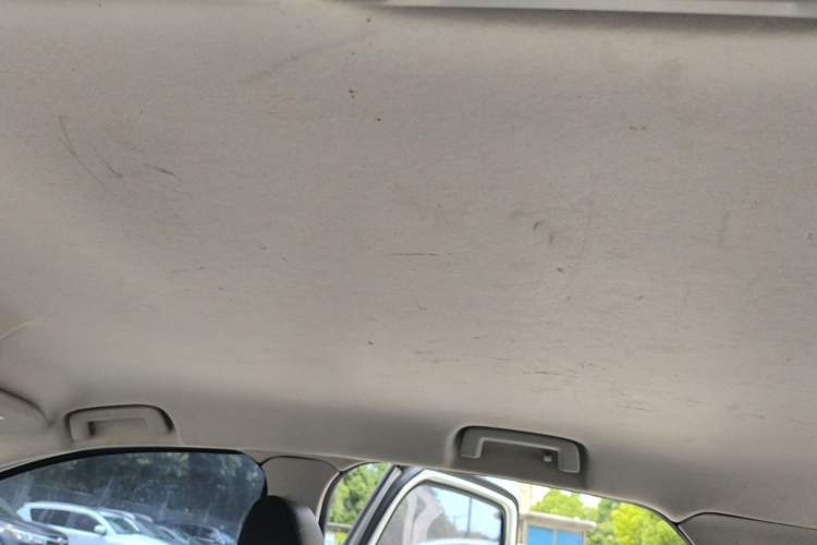 Used Ford EcoSport 2013 1.5L Automatic Fashion Model Headliner