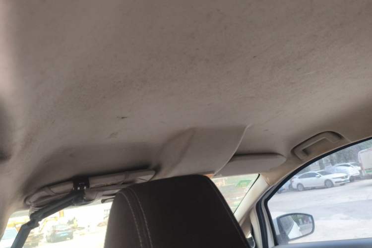 Used Ford EcoSport 2013 1.5L Manual Fashion Model Headliner