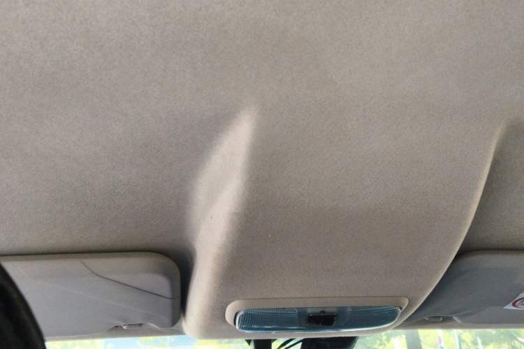 Used Ford EcoSport 2013 1.5L Manual Comfort Model Headliner