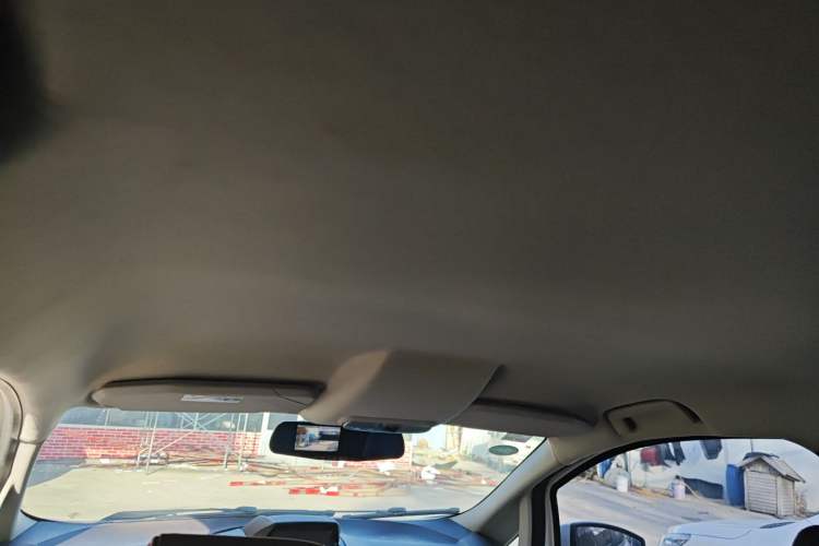 Used Ford EcoSport 2013 1.5L Automatic Fashion Model Headliner