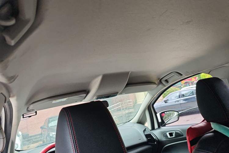 Used Ford EcoSport 2013 1.5L Automatic Fashion Model Headliner