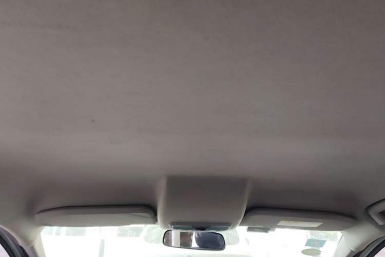 Used Ford EcoSport 2013 1.5L Automatic Fashion Model Headliner