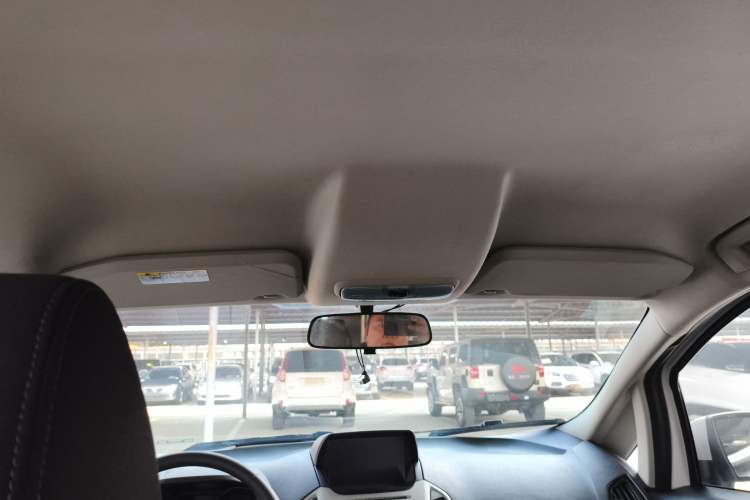 Used Ford EcoSport 2013 1.5L Automatic Fashion Model Headliner
