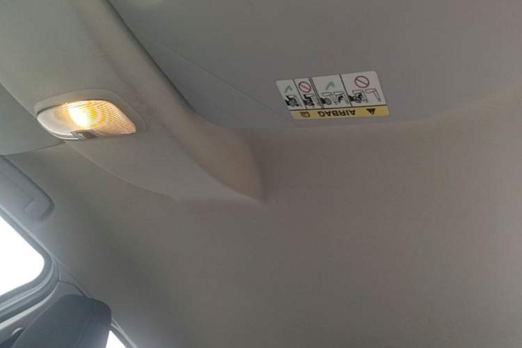 Used Ford EcoSport 2013 1.5L Manual Fashion Model Headliner