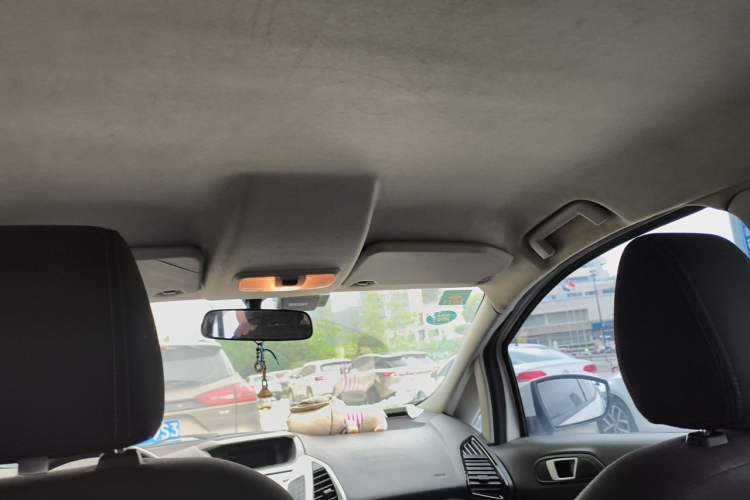 Used Ford EcoSport 2013 1.5L Automatic Fashion Model Headliner