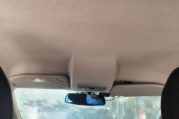 Used Ford EcoSport 2013 1.5L Manual Comfort Model Headliner