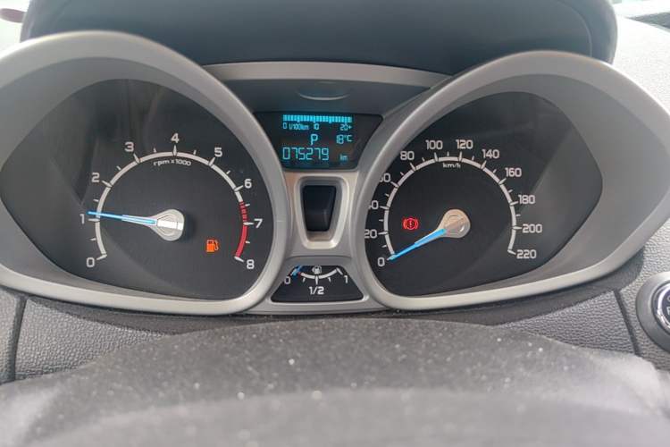 Used Ford EcoSport 2013 1.5L Automatic Prestige Model Instrument Cluster