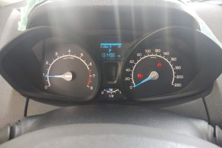 Used Ford EcoSport 2013 1.5L Automatic Fashion Model Instrument Cluster