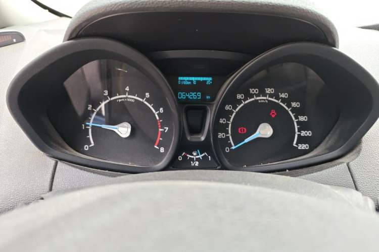 Used Ford EcoSport 2013 1.5L Manual Fashion Model Instrument Cluster