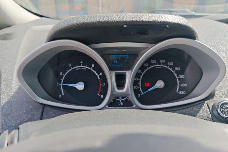 Used Ford EcoSport 2013 1.0L GTDi Manual Luxury Model Instrument Cluster