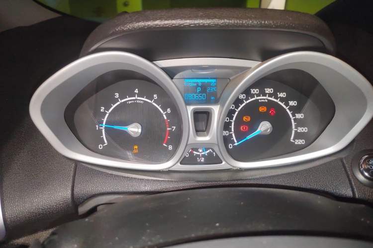 Used Ford EcoSport 2013 1.5L Automatic Prestige Model Instrument Cluster