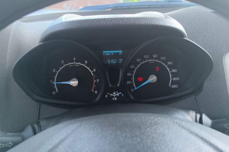 Used Ford EcoSport 2013 1.5L Manual Fashion Model Instrument Cluster