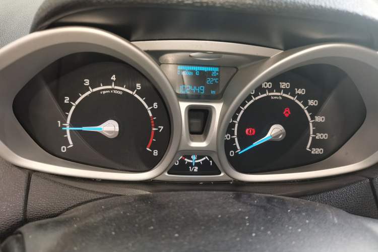 Used Ford EcoSport 2013 1.5L Manual Luxury Model Instrument Cluster