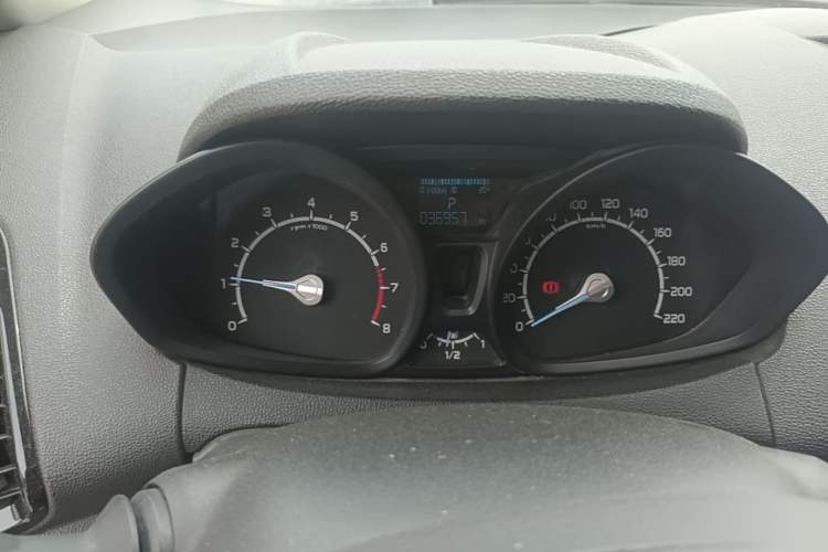Used Ford EcoSport 2013 1.5L Automatic Fashion Model Instrument Cluster