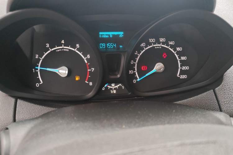 Used Ford EcoSport 2013 1.5L Manual Comfort Model Instrument Cluster