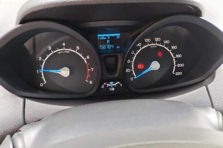 Used Ford EcoSport 2013 1.5L Automatic Fashion Model Instrument Cluster