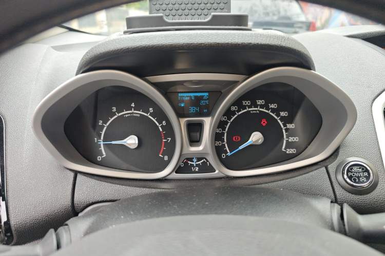 Used Ford EcoSport 2013 1.5L Manual Luxury Model Instrument Cluster