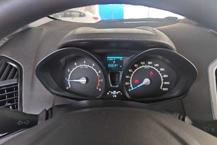 Used Ford EcoSport 2013 1.5L Automatic Fashion Model Instrument Cluster
