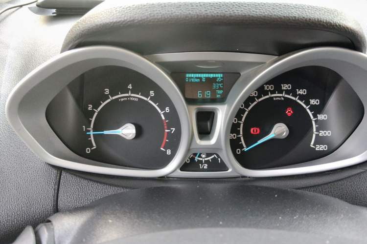Used Ford EcoSport 2013 1.5L Manual Luxury Model Instrument Cluster
