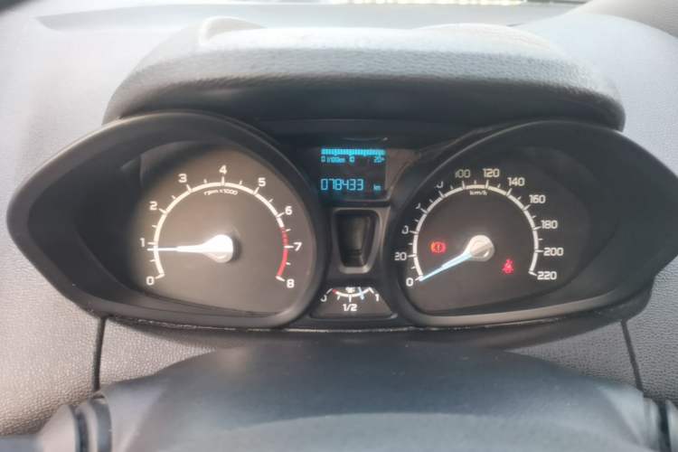 Used Ford EcoSport 2013 1.5L Manual Comfort Model Instrument Cluster