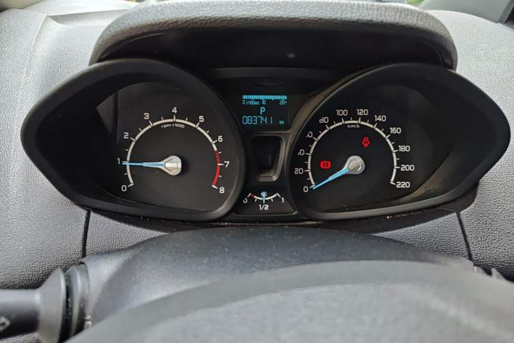 Used Ford EcoSport 2013 1.5L Automatic Fashion Model Instrument Cluster