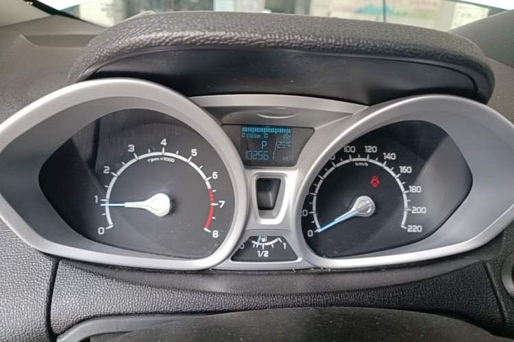 Used Ford EcoSport 2013 1.5L Automatic Prestige Model Instrument Cluster