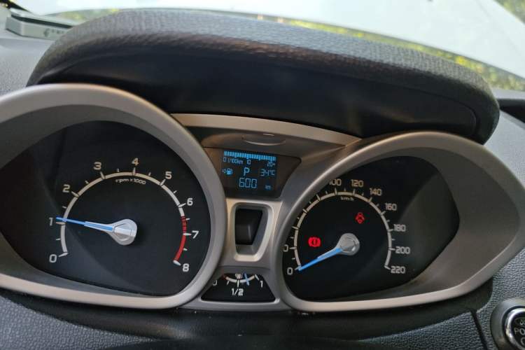 Used Ford EcoSport 2013 1.5L Automatic Prestige Model Instrument Cluster