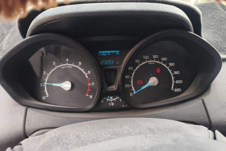 Used Ford EcoSport 2013 1.5L Manual Fashion Model Instrument Cluster