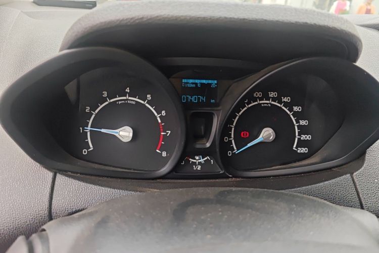 Used Ford EcoSport 2013 1.5L Manual Fashion Model Instrument Cluster