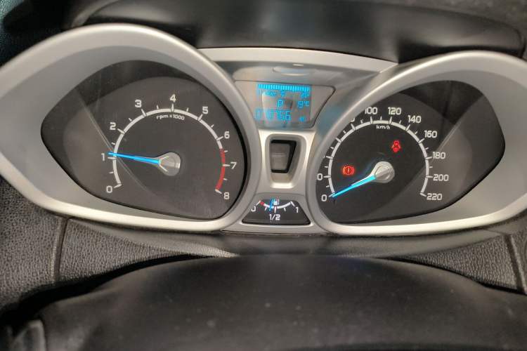Used Ford EcoSport 2013 1.5L Automatic Prestige Model Instrument Cluster