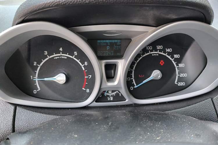 Used Ford EcoSport 2013 1.5L Automatic Prestige Model Instrument Cluster