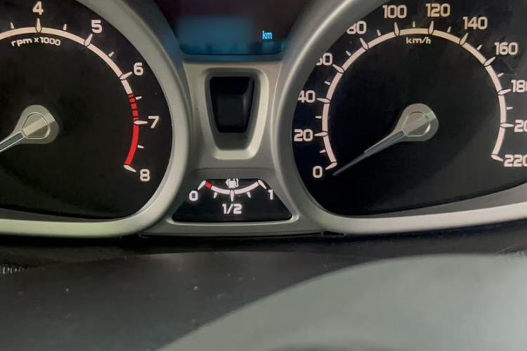 Used Ford EcoSport 2013 1.5L Automatic Prestige Model Instrument Cluster