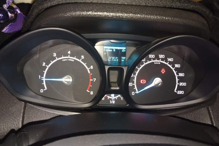 Used Ford EcoSport 2013 1.5L Manual Comfort Model Instrument Cluster
