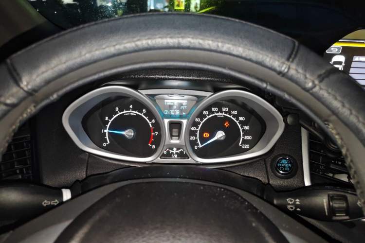 Used Ford EcoSport 2013 1.5L Automatic Prestige Model Instrument Cluster